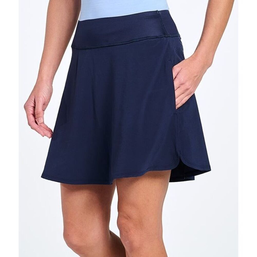 Puma navy powershape skort size XS m8 new with tags